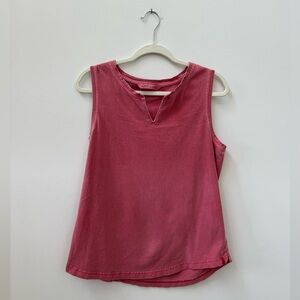 Woolrich Women’s V Neck Tank Large
